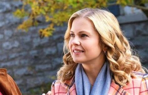 ghosts s02e13 hdtv|Ghosts: Season 2, Episode 13 .